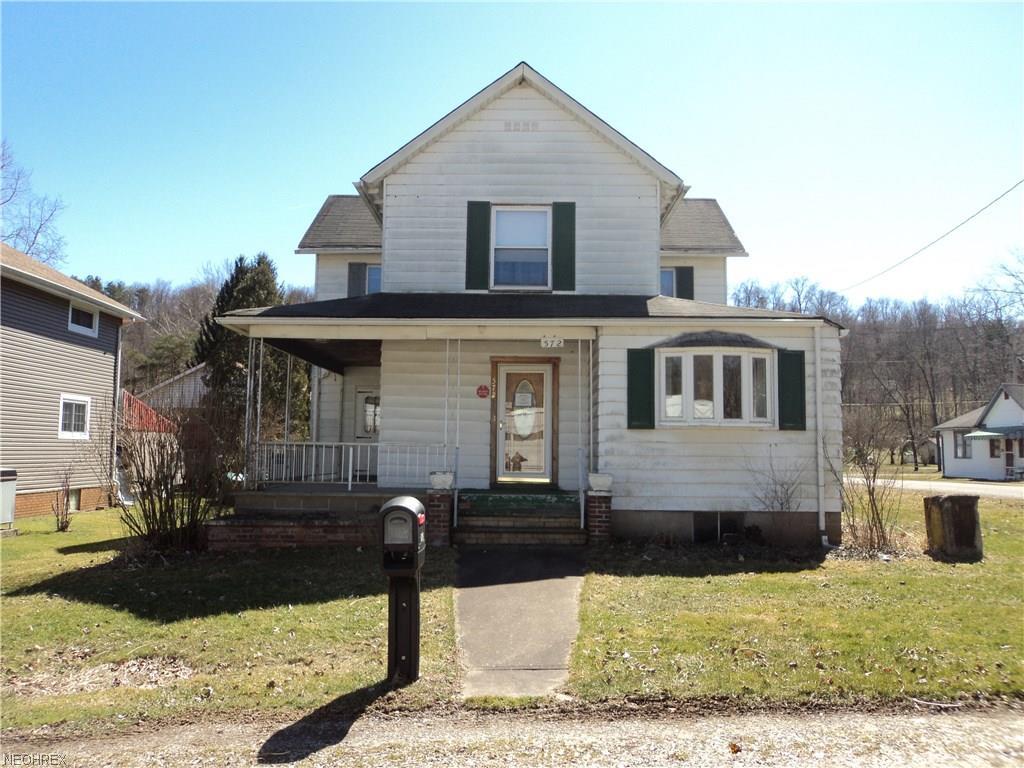 572 Main Street - Photo 1