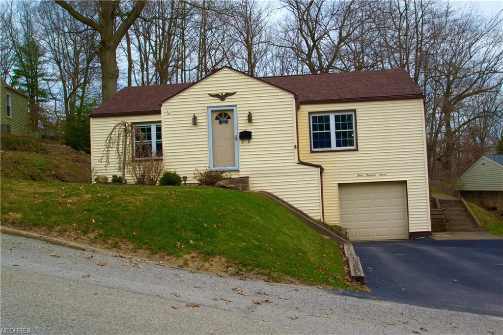 307 Park Ave - Photo 1
