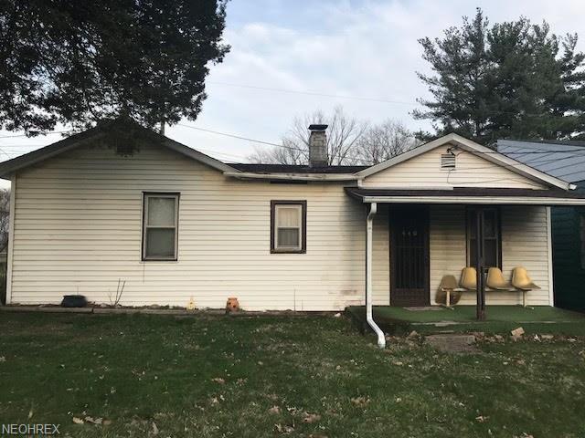 440 Wallace Ave - Photo 1