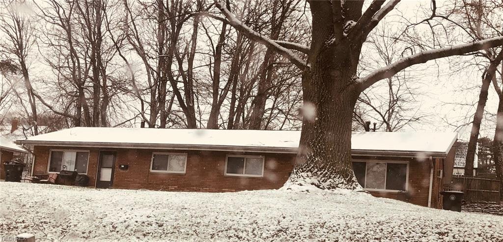1265 Roslyn Avenue - Photo 1