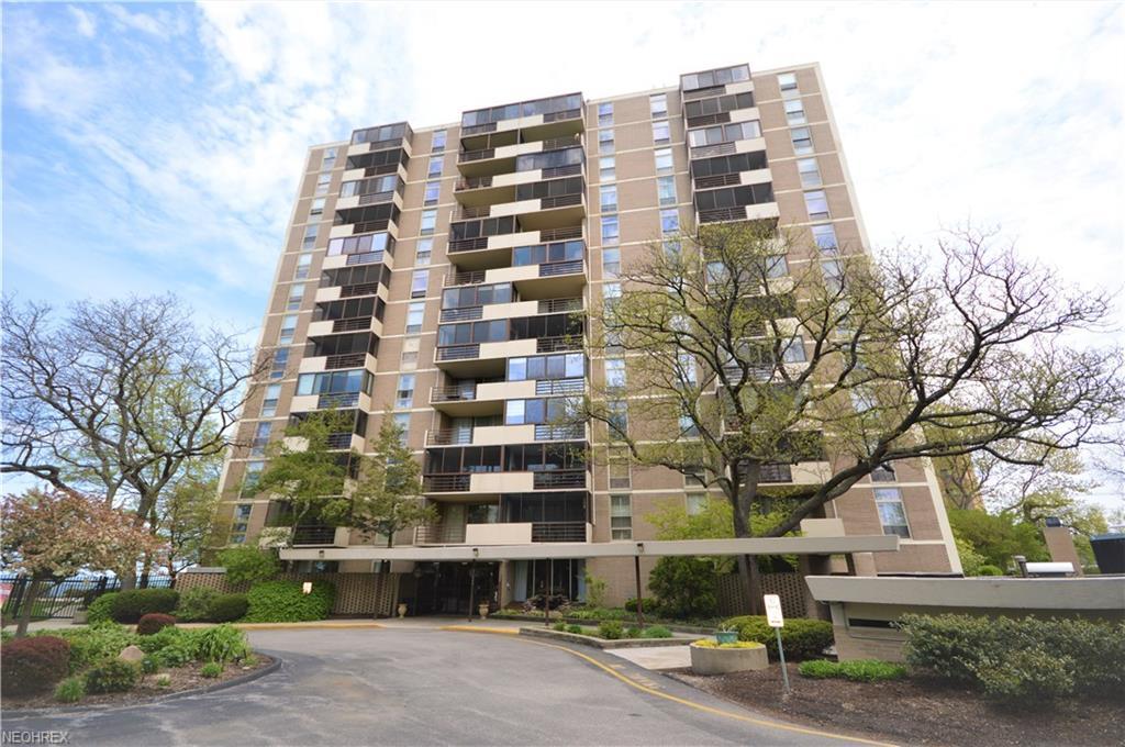 25801 Lake Shore Blvd - Photo 1