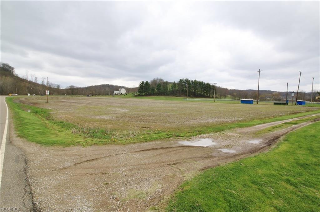 Township Road 287 - Photo 1