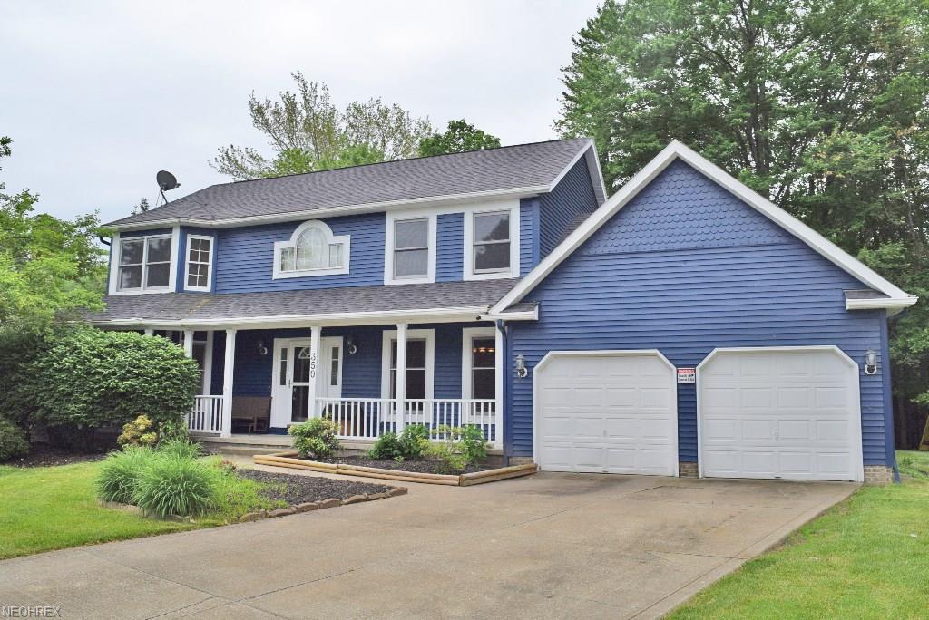 350 Woodbridge Gln - Photo 1