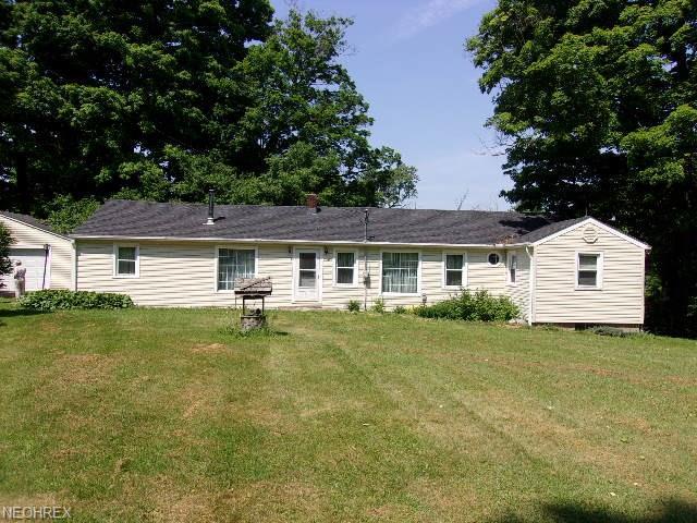 5747 Creek Rd - Photo 1