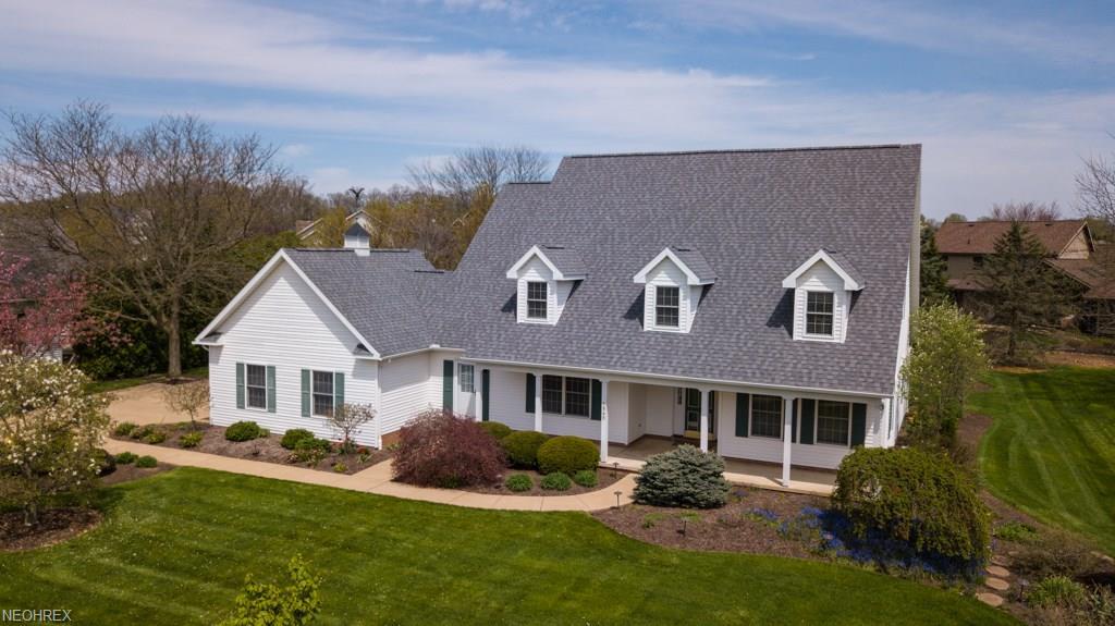 1845 Canterbury Ln - Photo 1
