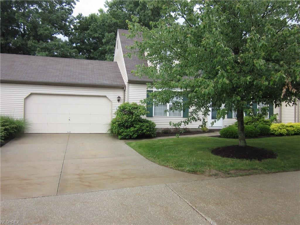 838 Heath Ln - Photo 1