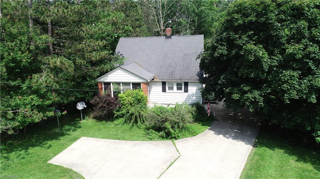 8539 Broadview Rd - Photo 1