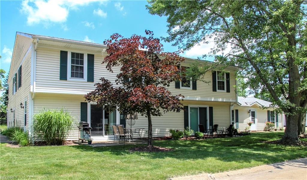 10664 Independence Dr - Photo 1