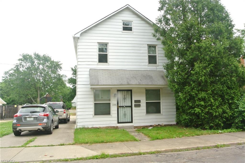 1395 Francis Ct - Photo 1