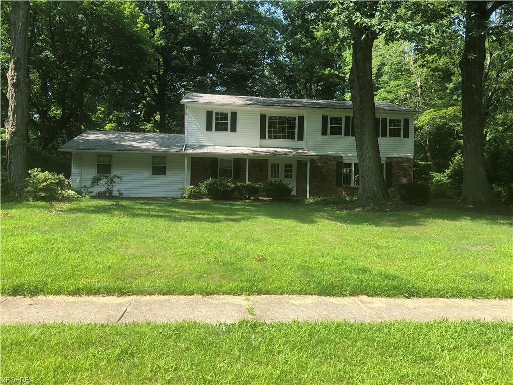 9359 Canterbury - Photo 1