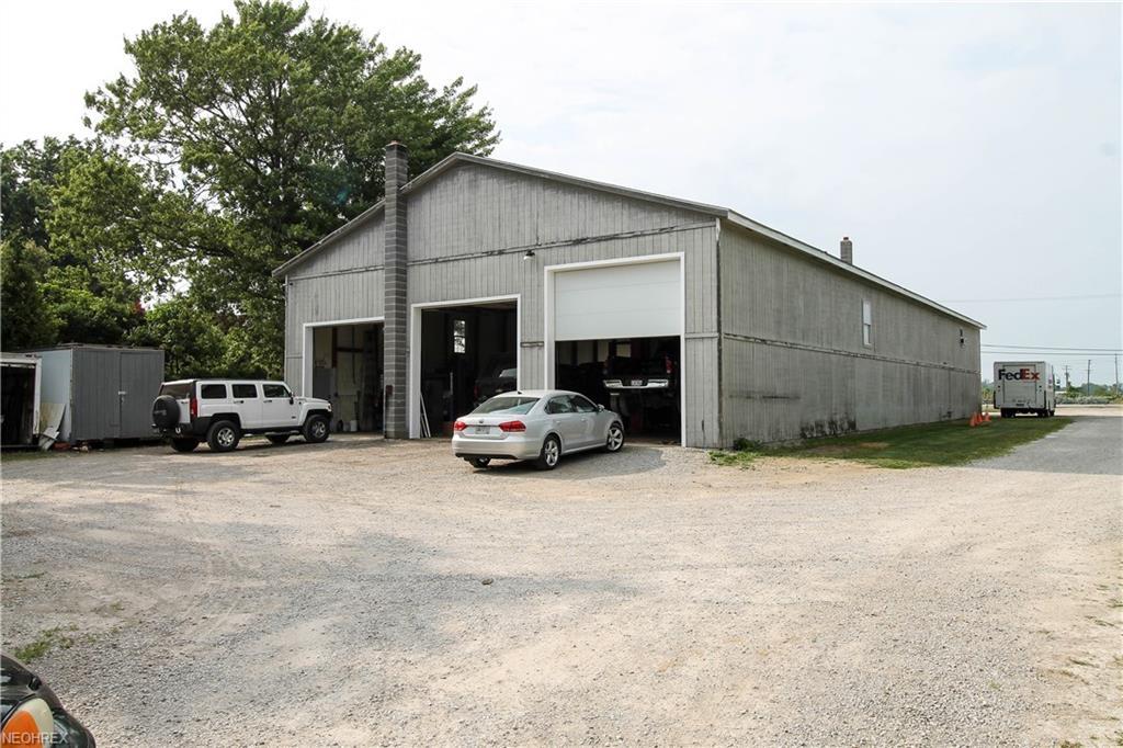3444 Shepard Rd - Photo 1