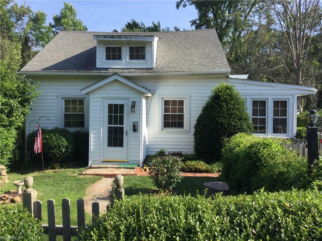 8051 Charlesderry Rd - Photo 1