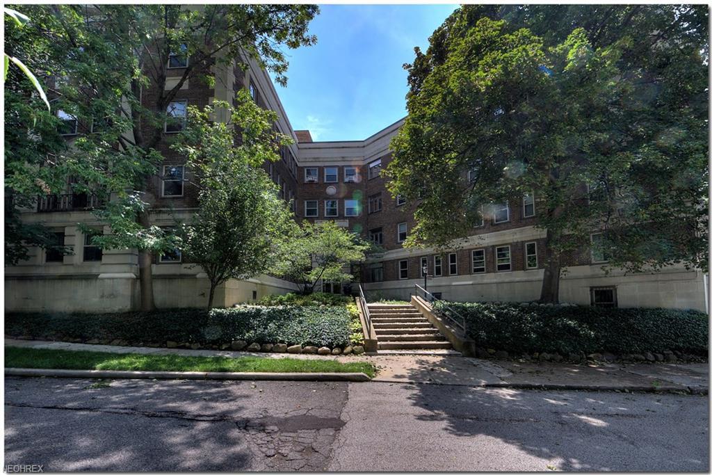 2330 Euclid Heights Blvd - Photo 1