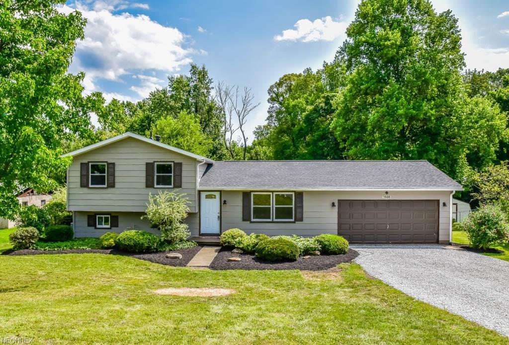 7566 Mctaggart Rd - Photo 1