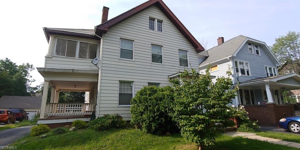 3203 Sycamore - Photo 1