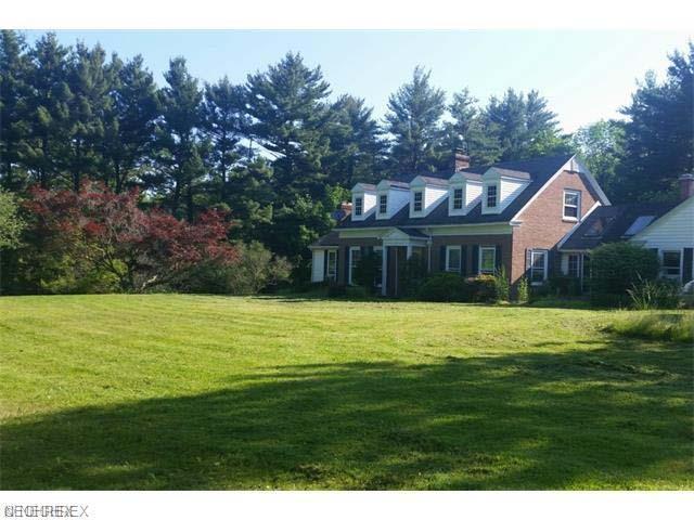 1075 Ghent Rd - Photo 1