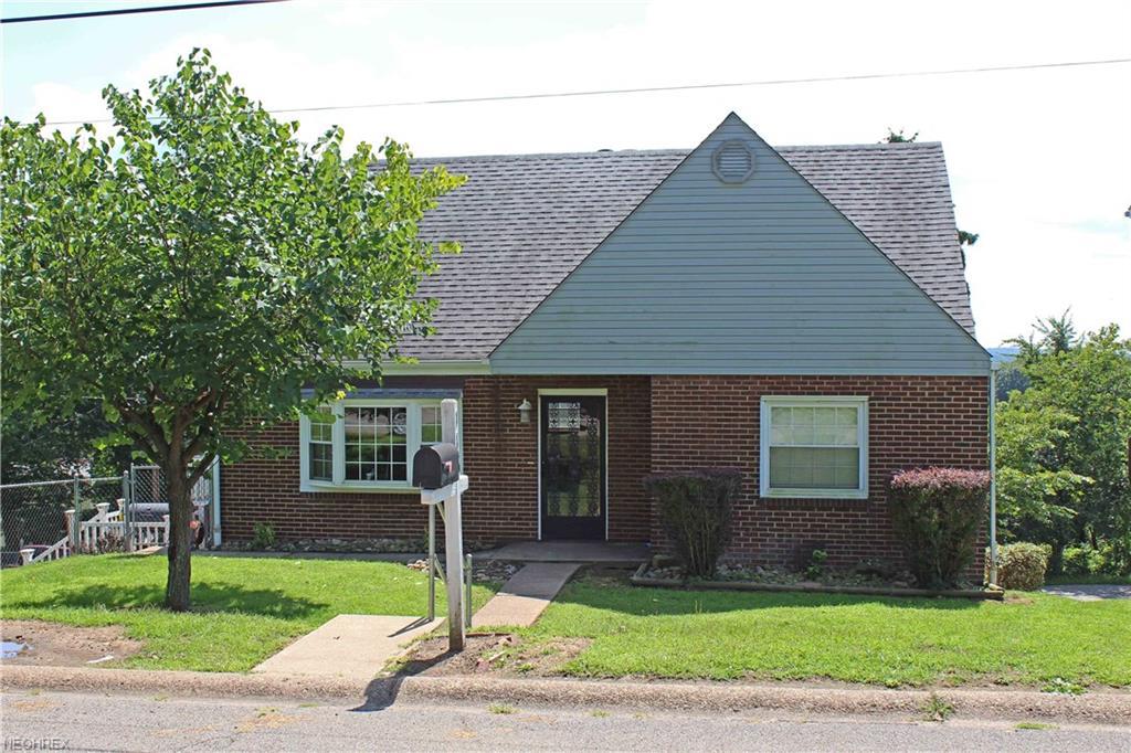 116 Oak St - Photo 1