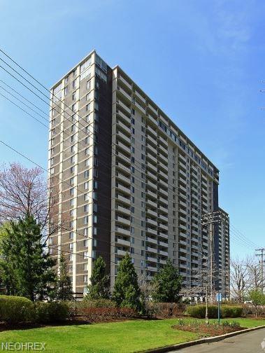 12900 Lake Ave - Photo 1