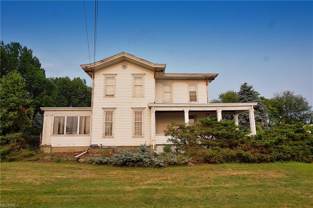 1103 Canfield Niles Rd - Photo 1