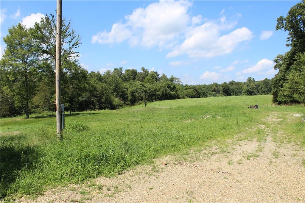 Township Road 381 - Photo 1