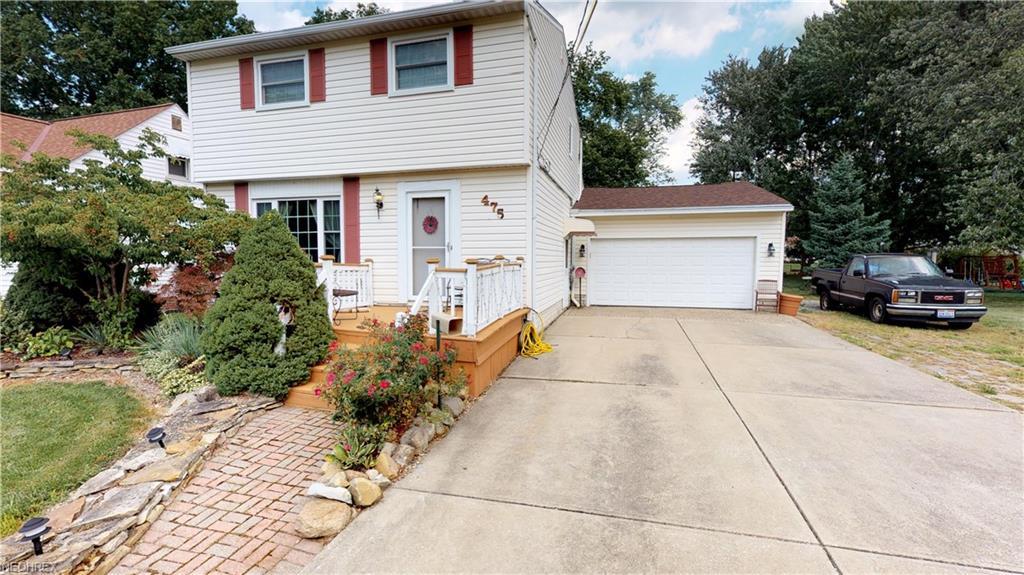 475 Bayridge Blvd - Photo 1