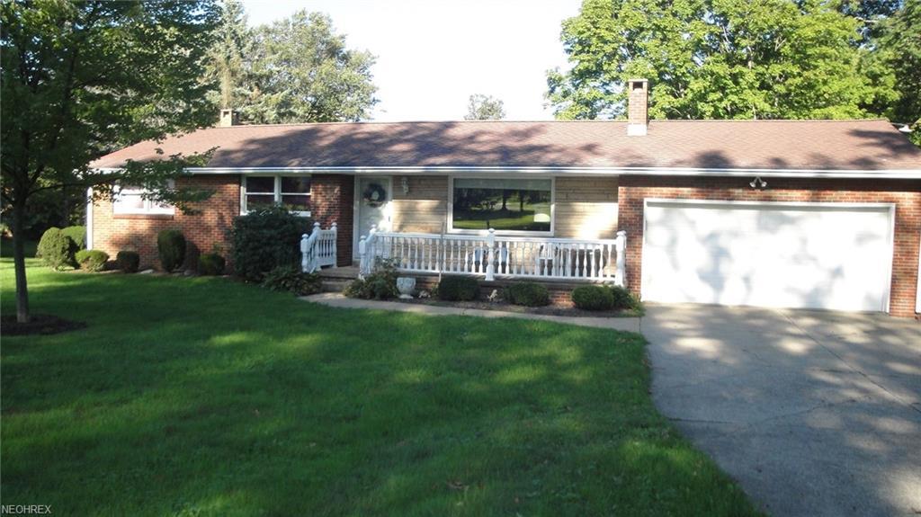 327 Briarhill - Photo 1
