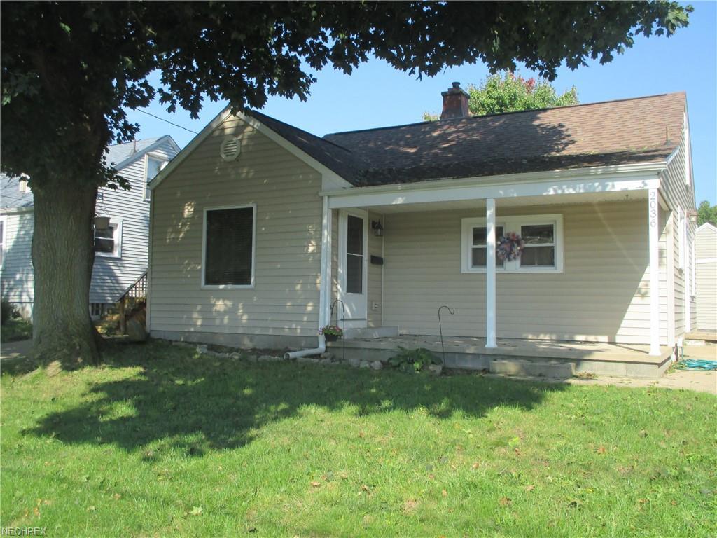 2036 Medford Ave - Photo 1