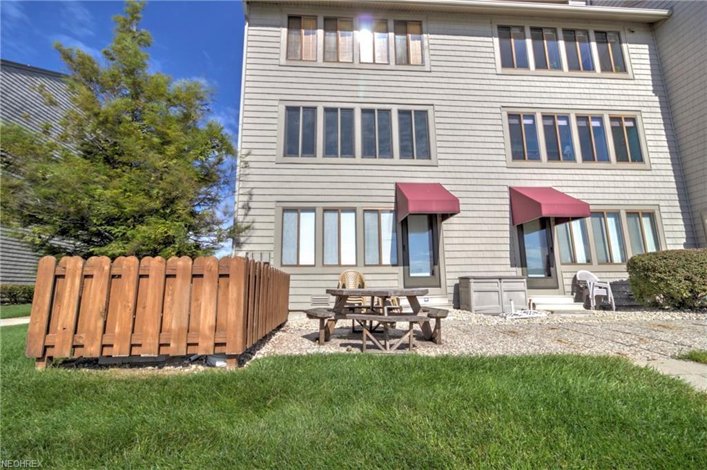509 Lakeshore Dr - Photo 1