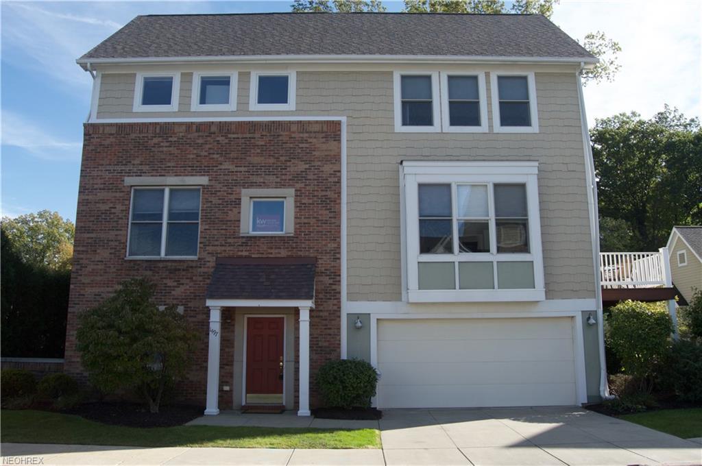 1497 Huntington Ln - Photo 1