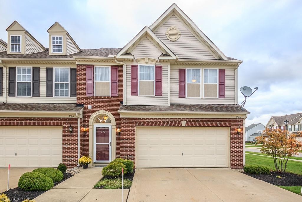 978 Tradewinds Cv - Photo 1