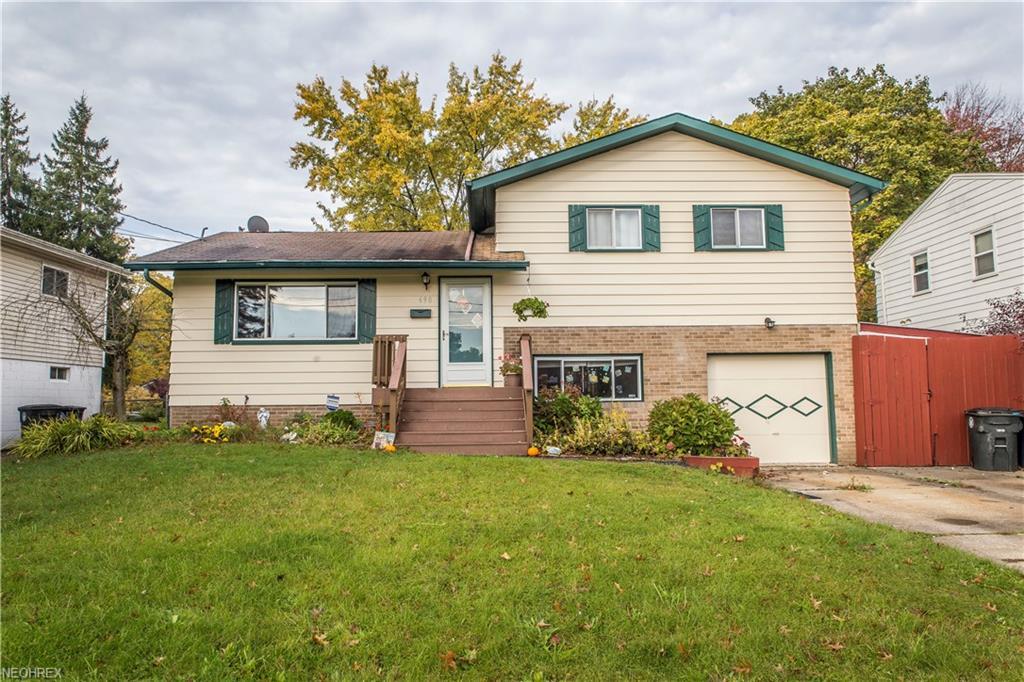 698 Hawkins Avenue - Photo 1