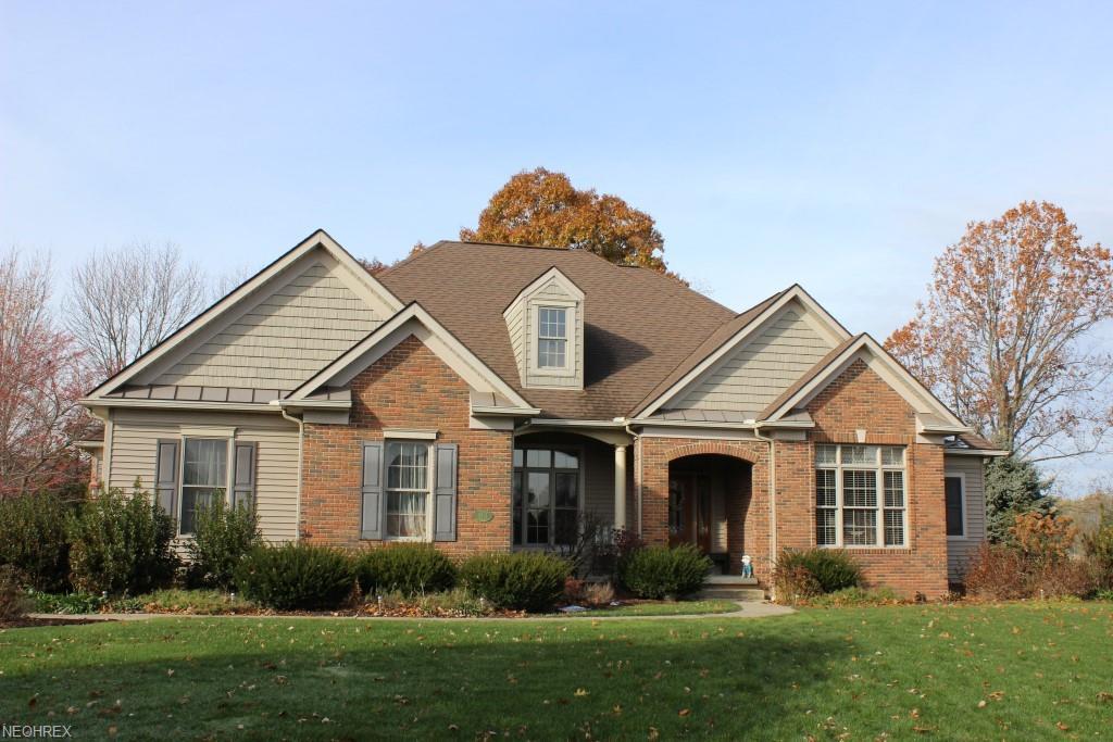 8824 Club House Cir - Photo 1