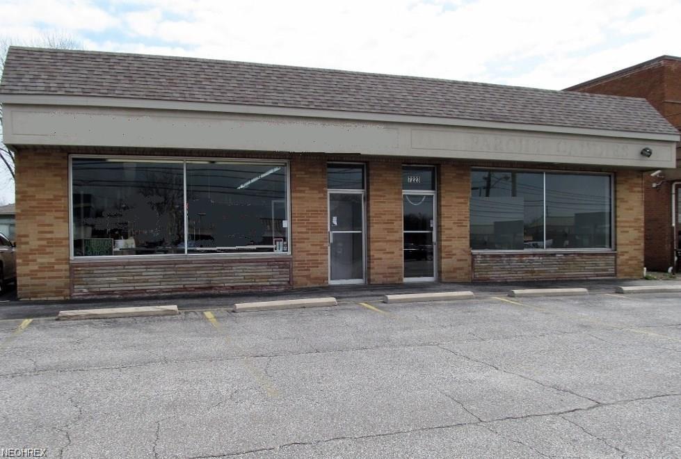 7219 Pearl Road - Photo 1
