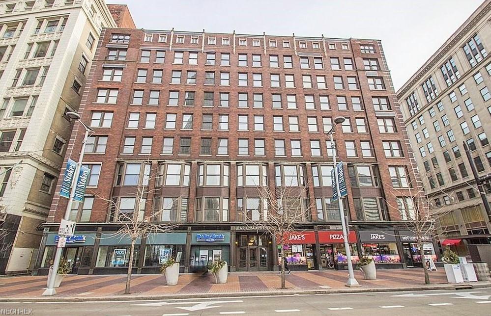 140 Public Sq - Photo 1
