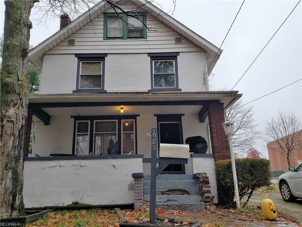 685 Garry Rd - Photo 1