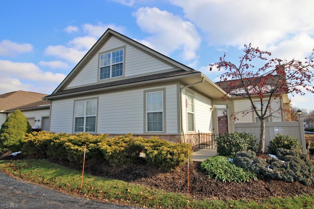 594 Crossings Cir - Photo 1