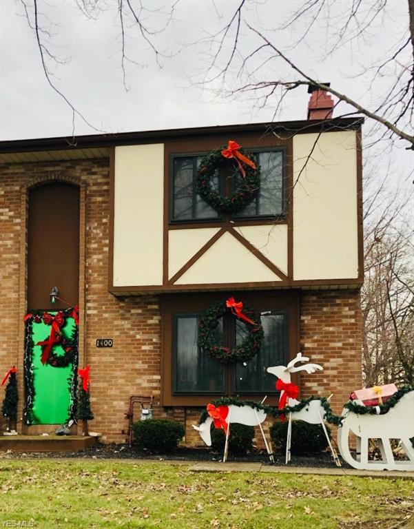 1400 Maplecrest Dr - Photo 1