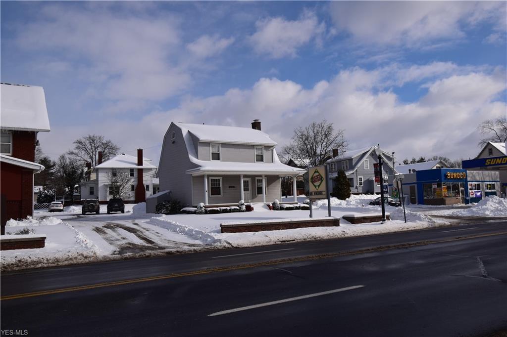 600 Main St - Photo 1
