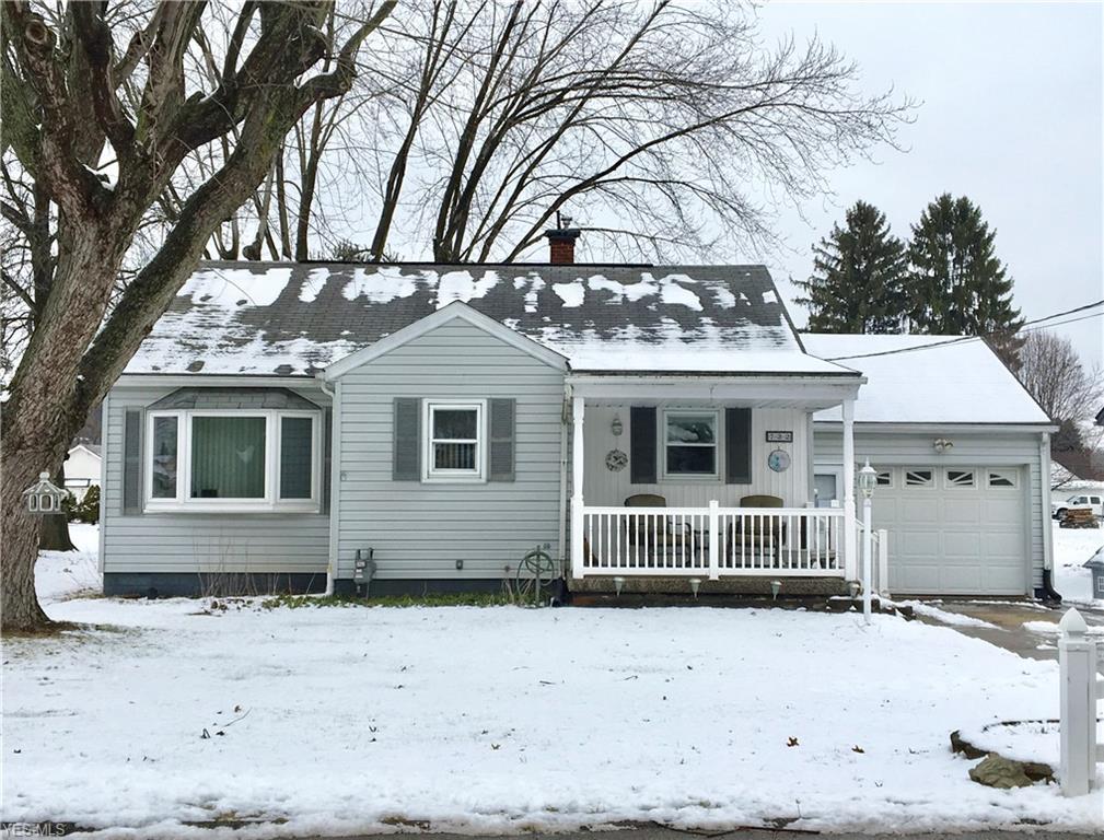 732 Mcdaniel Ave - Photo 1