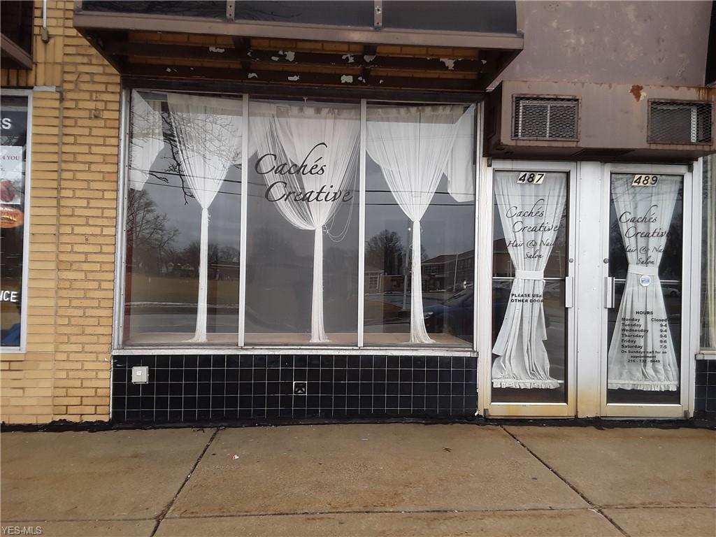 485 260th Street - Photo 1