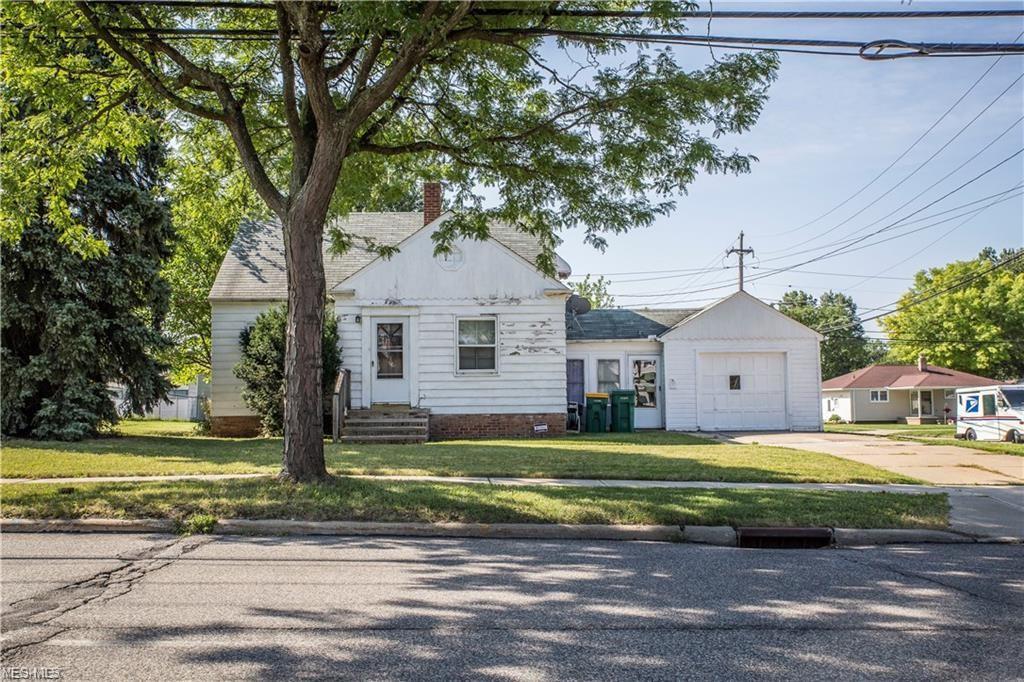 14608 Rockside Road - Photo 1