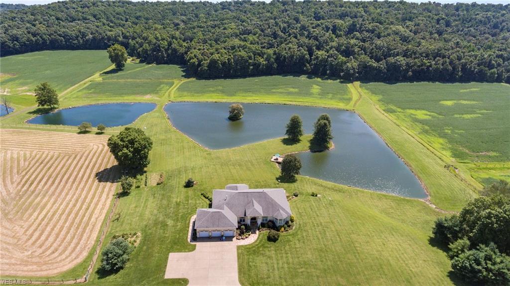 8700 Canal Road - Photo 1