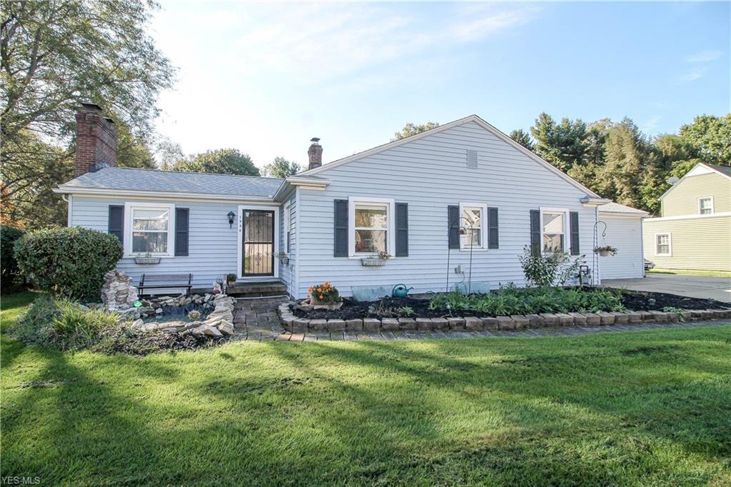1966 Parkgate Avenue - Photo 1