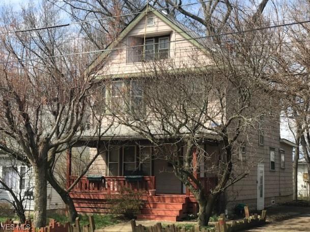 741 Montana Ave - Photo 1