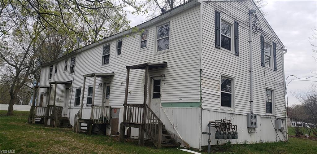 3003 Albrecht Avenue - Photo 1