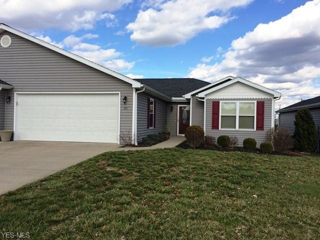712 Oak Tree Lane - Photo 1