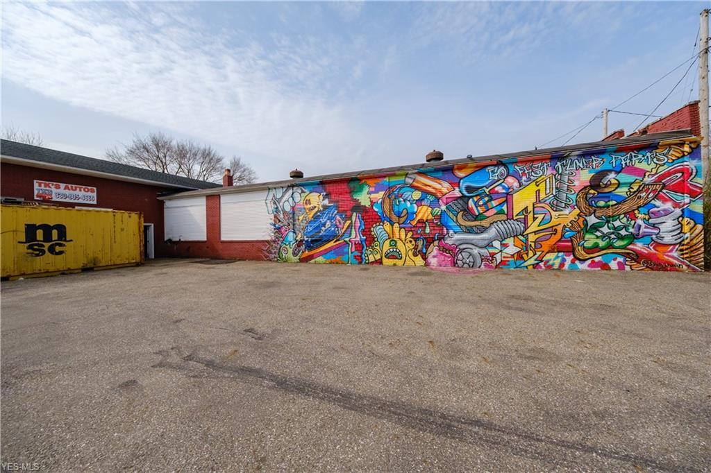 1103 Wooster Road - Photo 1