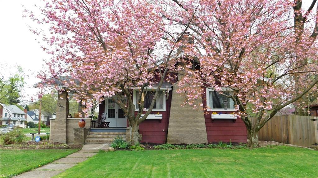 1806 Chestnut Blvd - Photo 1