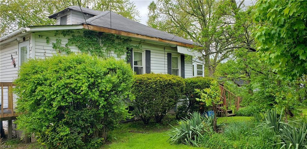 3136 Linda Street - Photo 1