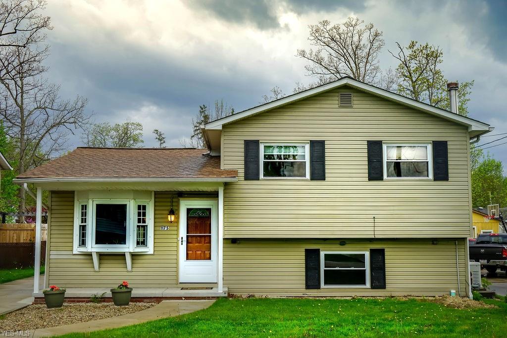 1175 Lloyd Avenue - Photo 1